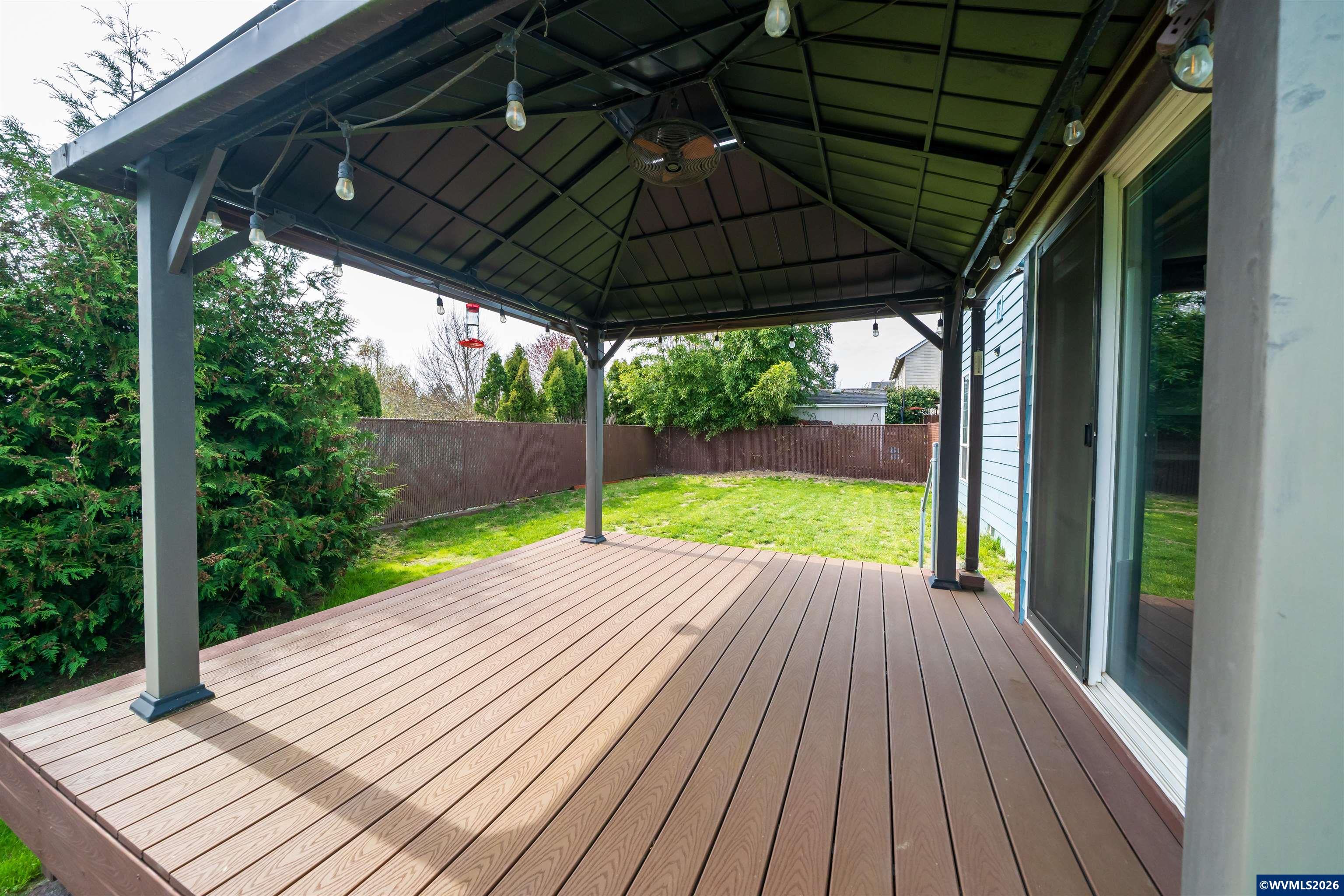 312 Southwest Cascade Meadow Drive Sublimity, OR 97385 - Photo 35 of 42 a view of backyard with green space