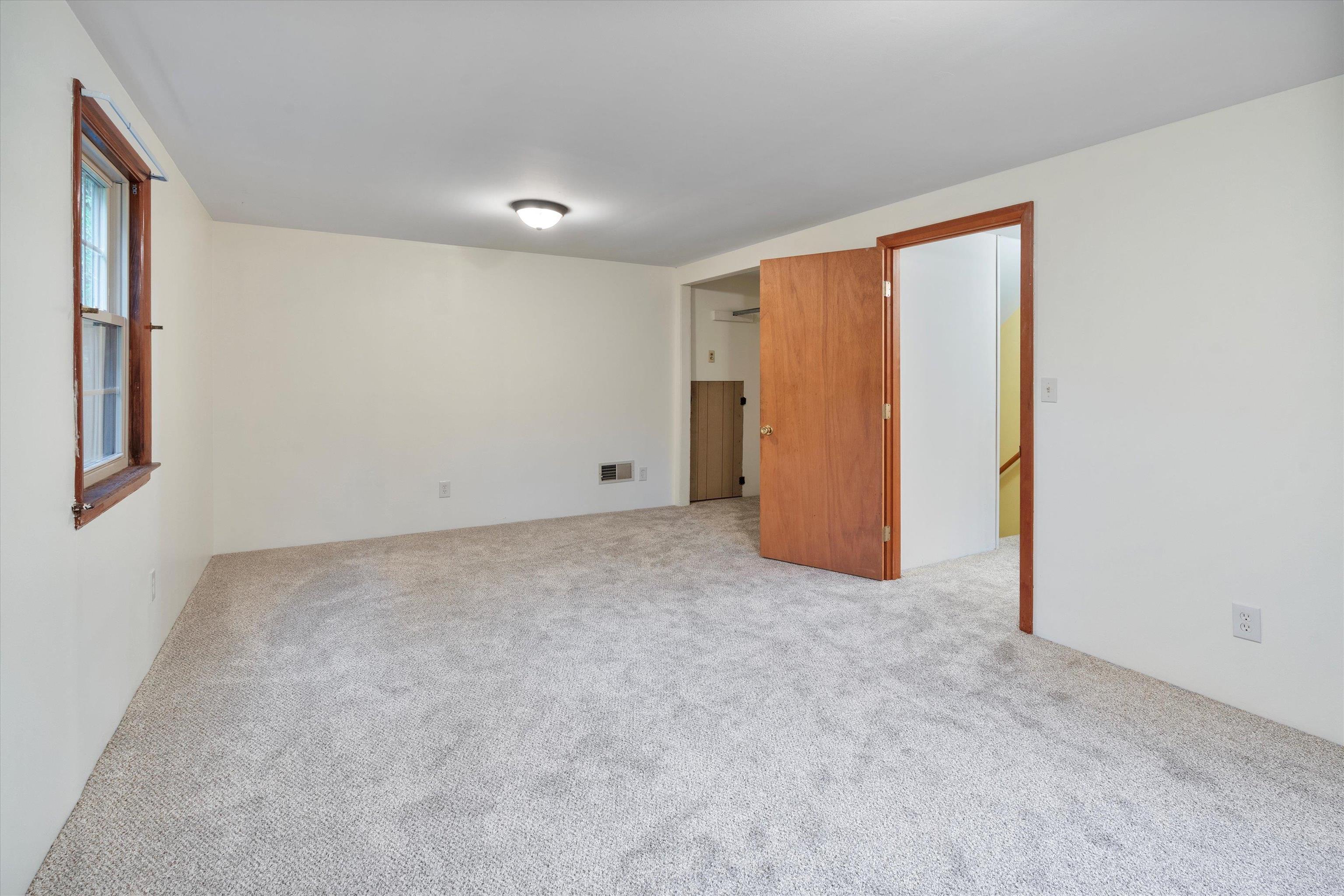 247 East Road Hampstead, NH 03841 - Photo 20 of 27