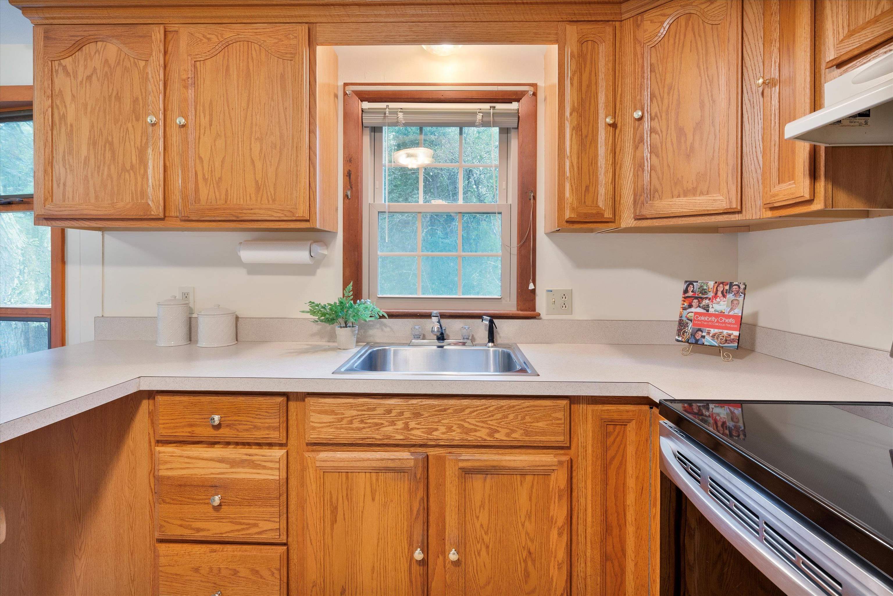 247 East Road Hampstead, NH 03841 - Photo 23 of 27
