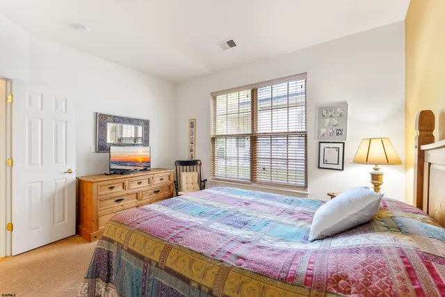 $474,000 | 4 Northampton Road, Smithville, NJ 08205