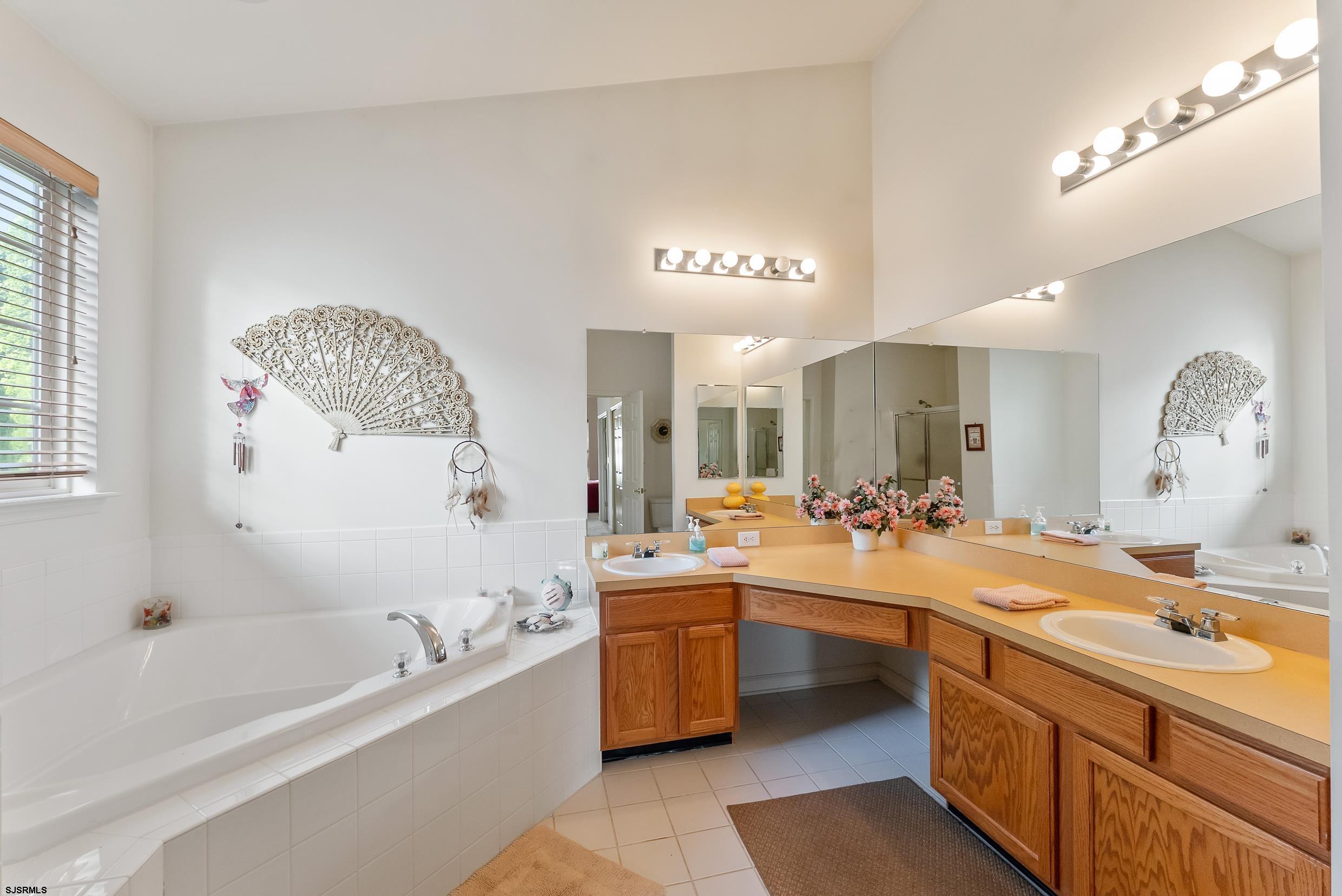 4 Northampton Road Smithville, NJ 08205 - Photo 8 of 39