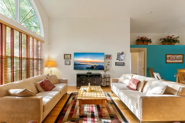 $474,000 | 4 Northampton Road, Smithville, NJ 08205