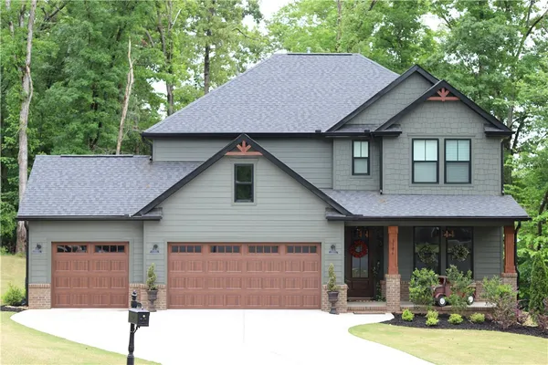 $710,000 | 3106 Chatham Drive, Seneca, SC 29678