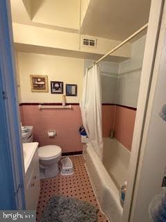 1533 Robbins Avenue Philadelphia, PA 19149 - Photo 5 of 8