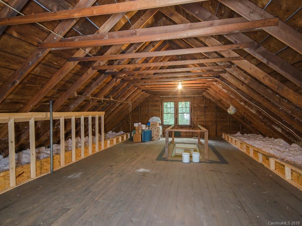 57 Gracelyn Road Asheville, NC 28804 - Photo 13 of 16 Gallery Image 13