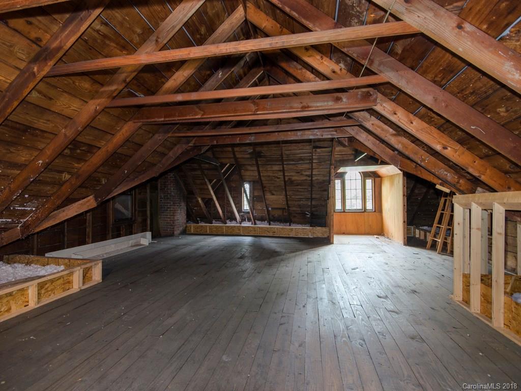 57 Gracelyn Road Asheville, NC 28804 - Photo 14 of 16 Gallery Image 14