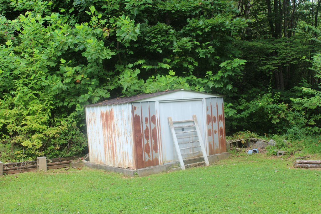 36 Upper Ridge Road Marble, NC 28905 - Photo 9 of 35