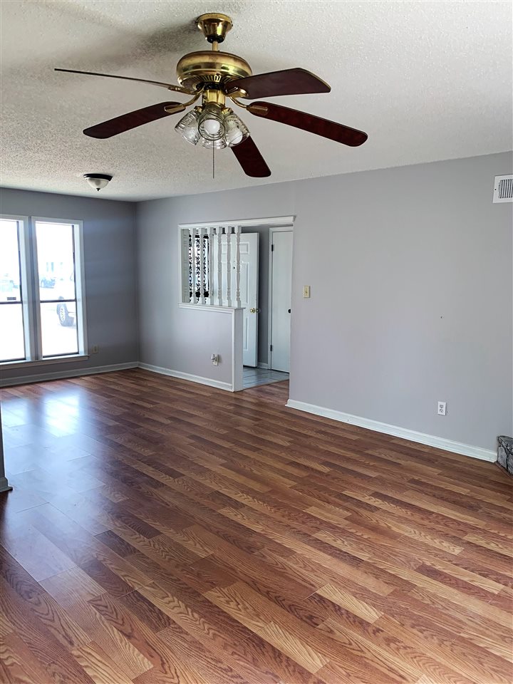 4931 Chevron Road Memphis, TN 38118 - Photo 4 of 16