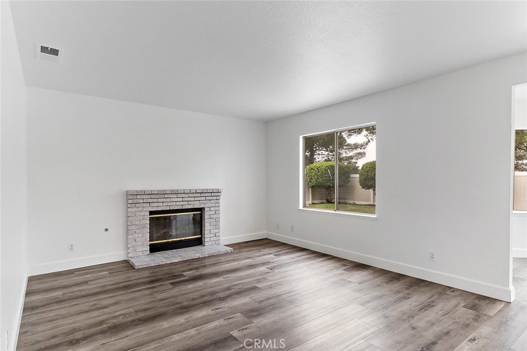 701 Black Oak Circle Corona, CA 92881 - Photo 13 of 46