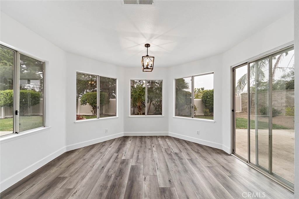 701 Black Oak Circle Corona, CA 92881 - Photo 22 of 46