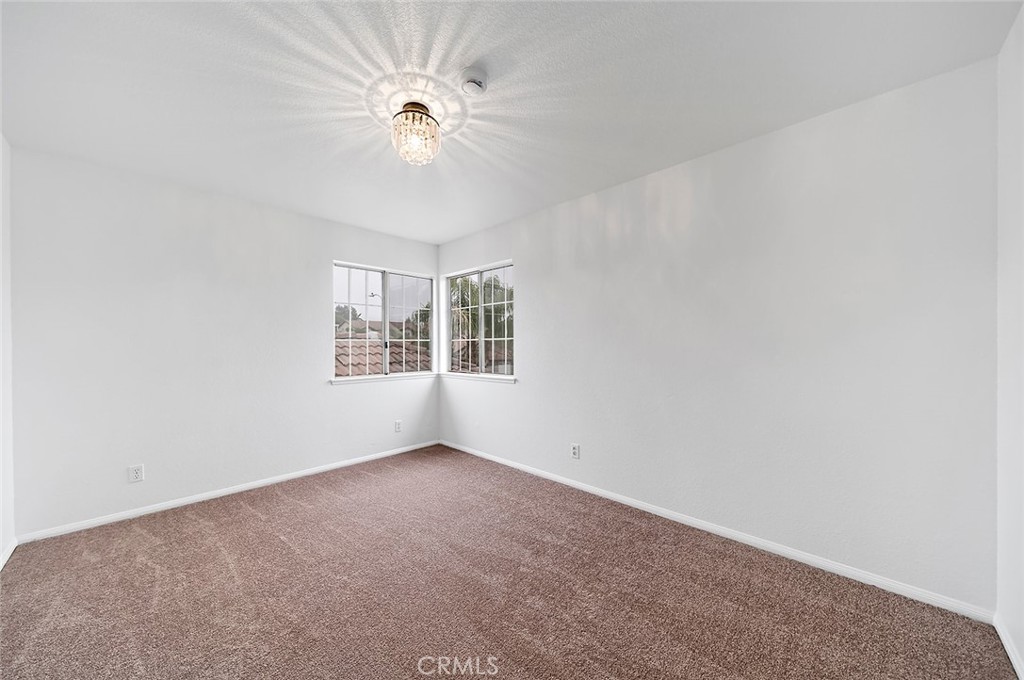 701 Black Oak Circle Corona, CA 92881 - Photo 32 of 46