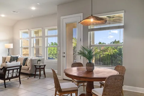$775,000 | 728 Jacksdaw Drive, Austin, TX 78737