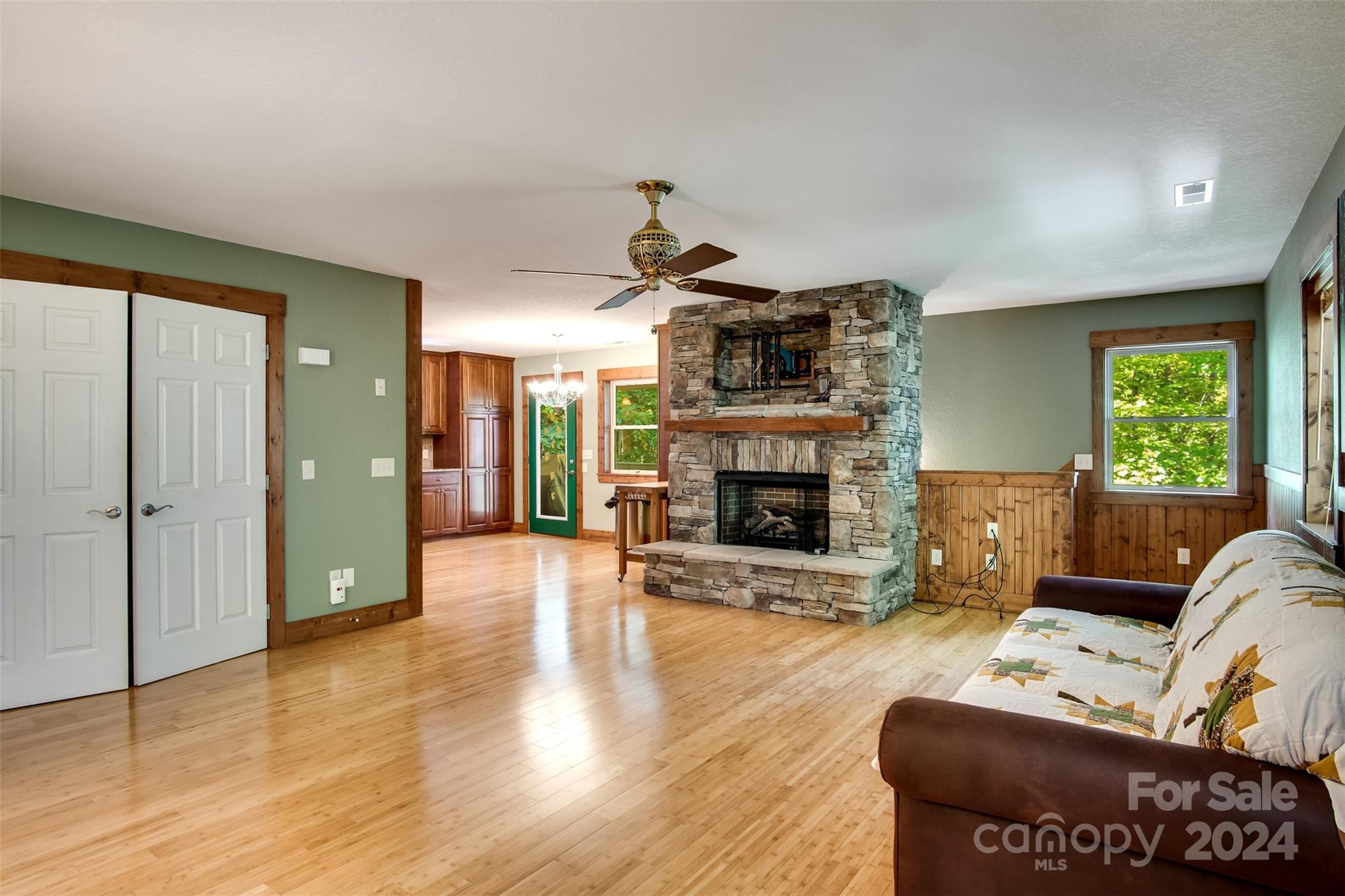 350 Balsam View Road Franklin, NC 28734 - Photo 11 of 44 Gallery Image 11