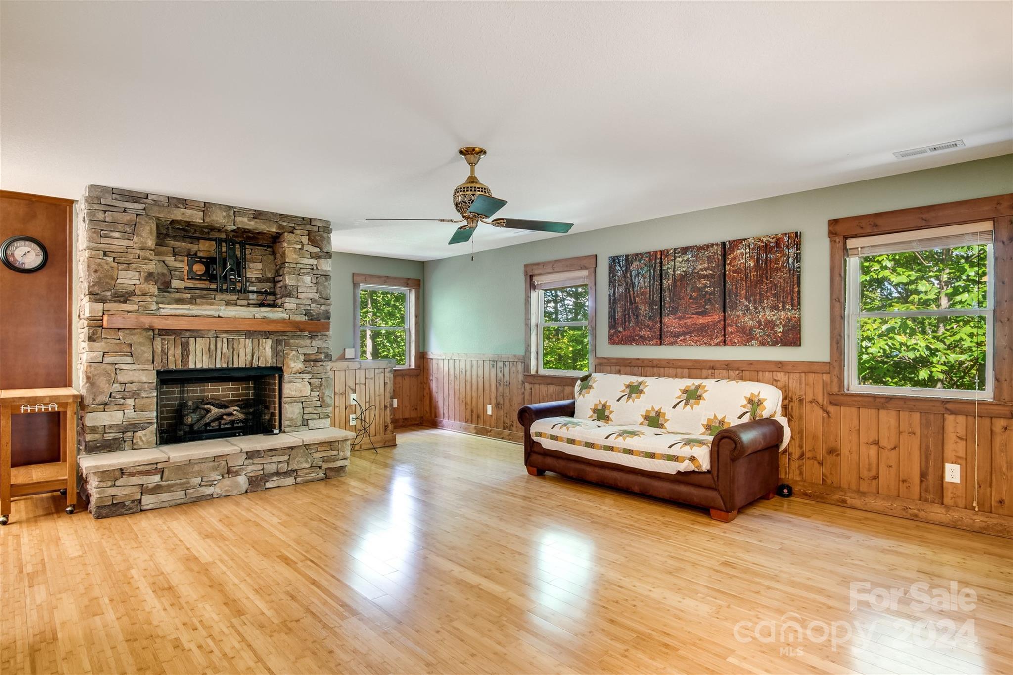 350 Balsam View Road Franklin, NC 28734 - Photo 12 of 44 Gallery Image 12