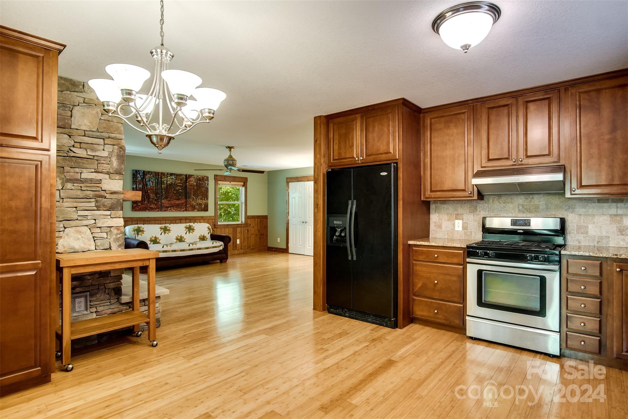 350 Balsam View Road Franklin, NC 28734 - Photo 5 of 44 Gallery Image 5