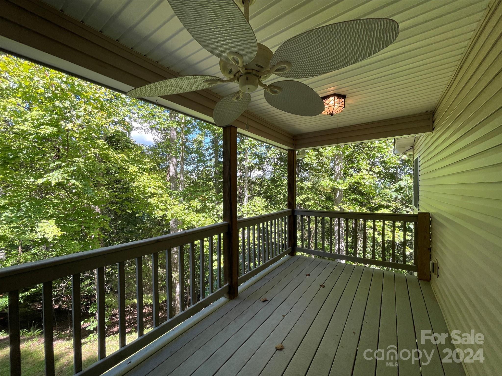 350 Balsam View Road Franklin, NC 28734 - Photo 6 of 44 Gallery Image 6