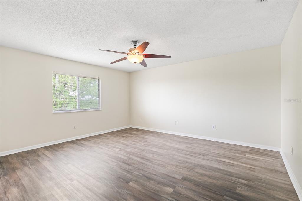 12934 Fennway Ridge Drive Riverview, FL 33579 - Photo 14 of 29