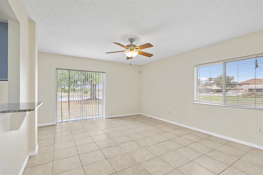 12934 Fennway Ridge Drive Riverview, FL 33579 - Photo 9 of 29