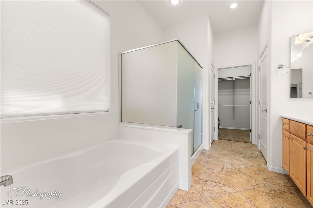 993 Starlight Terrace Way Mesquite, NV 89034 - Photo 22 of 46 Main Bathroom