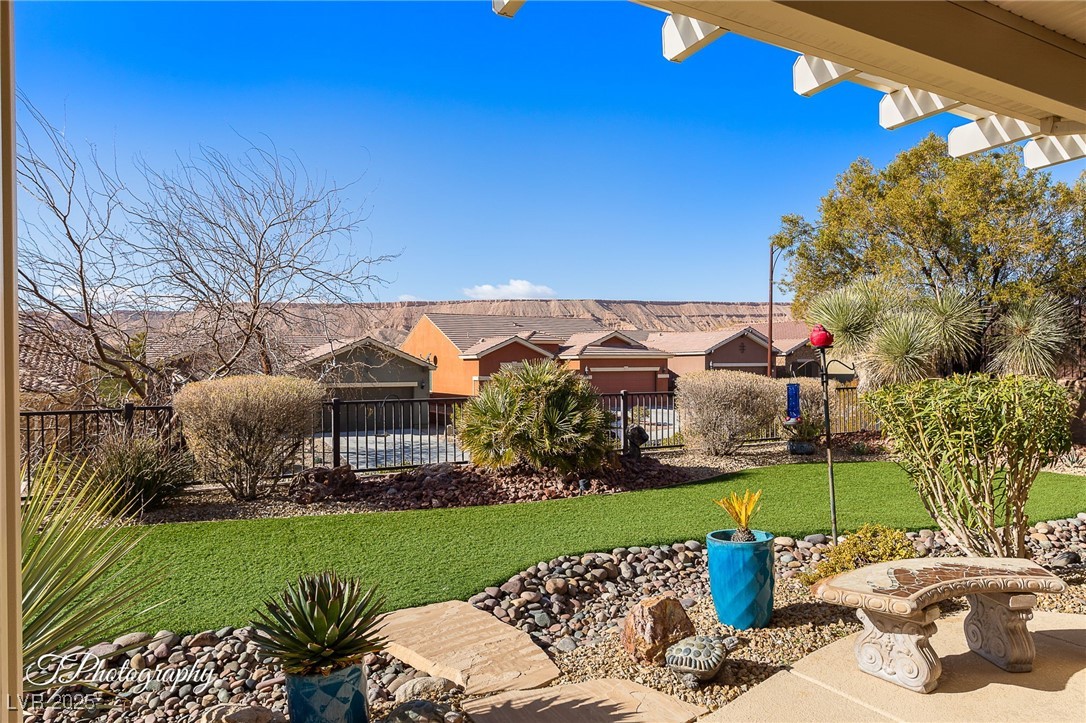 993 Starlight Terrace Way Mesquite, NV 89034 - Photo 31 of 46 Backyard View