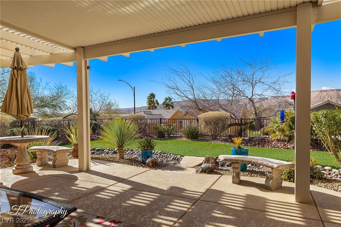 993 Starlight Terrace Way Mesquite, NV 89034 - Photo 32 of 46 Back Patio