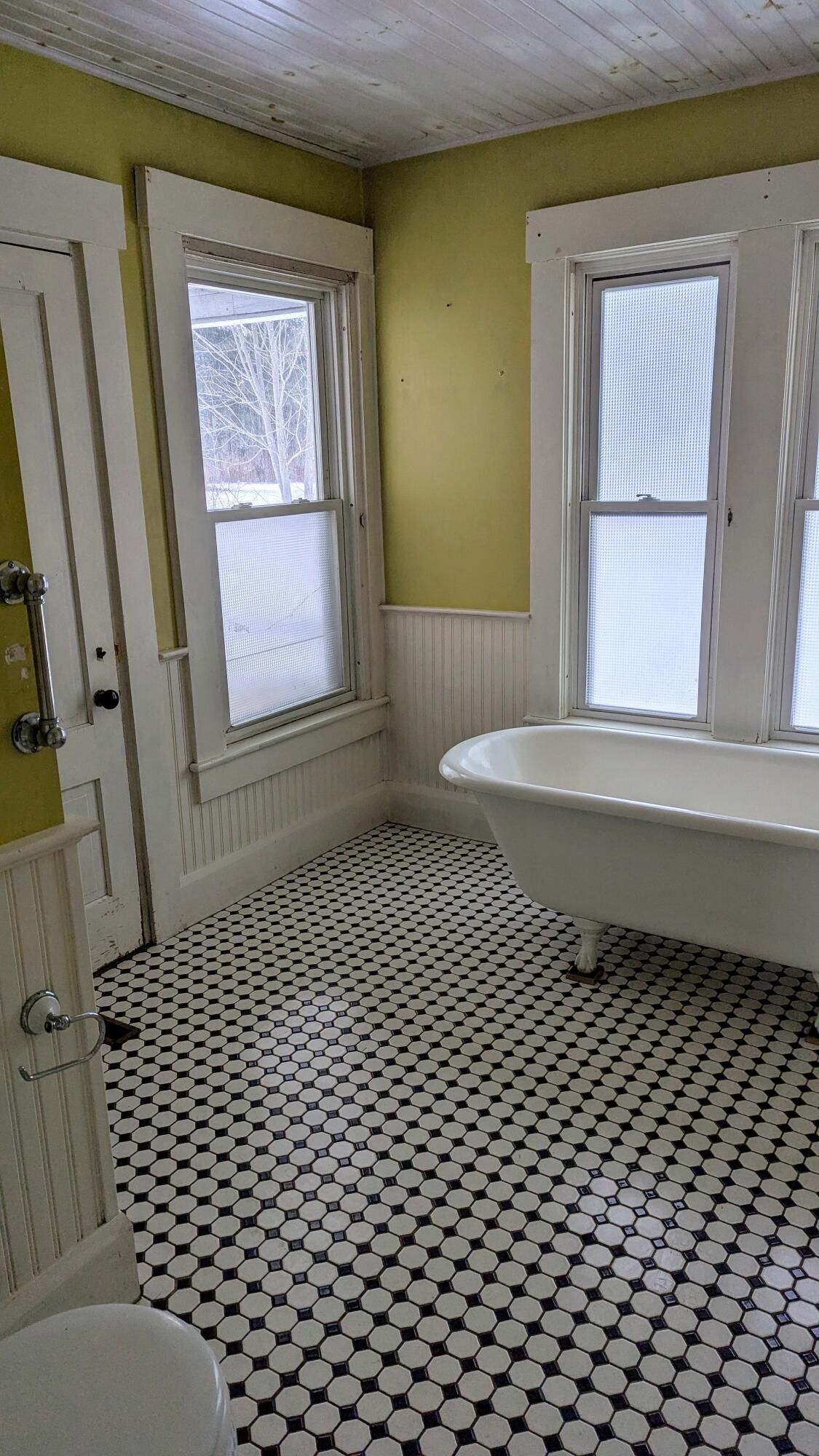 1037 Warren Hill Road Palmyra, ME 04965 - Photo 14 of 38 PXL_20250210_180933138