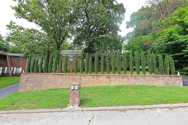 $1,600 | 3207 Joselin Lane, Unit B, Chattanooga, TN 37415