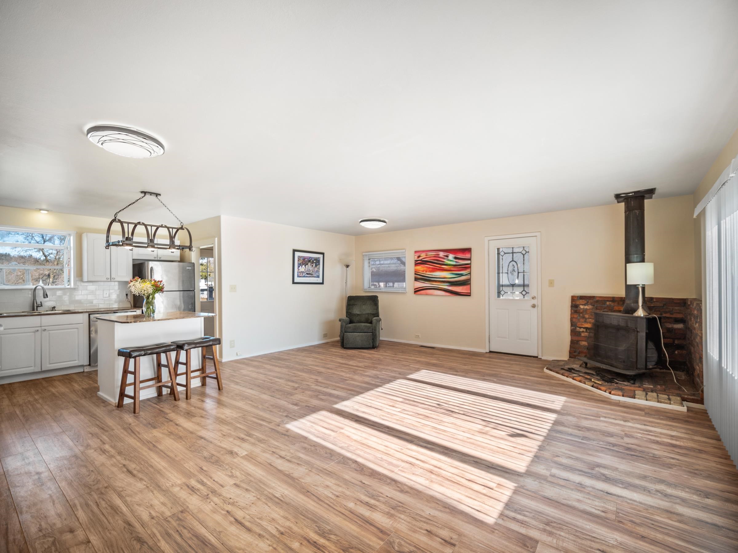 3209 North Center Road Spokane, WA 99212 - Photo 3 of 37