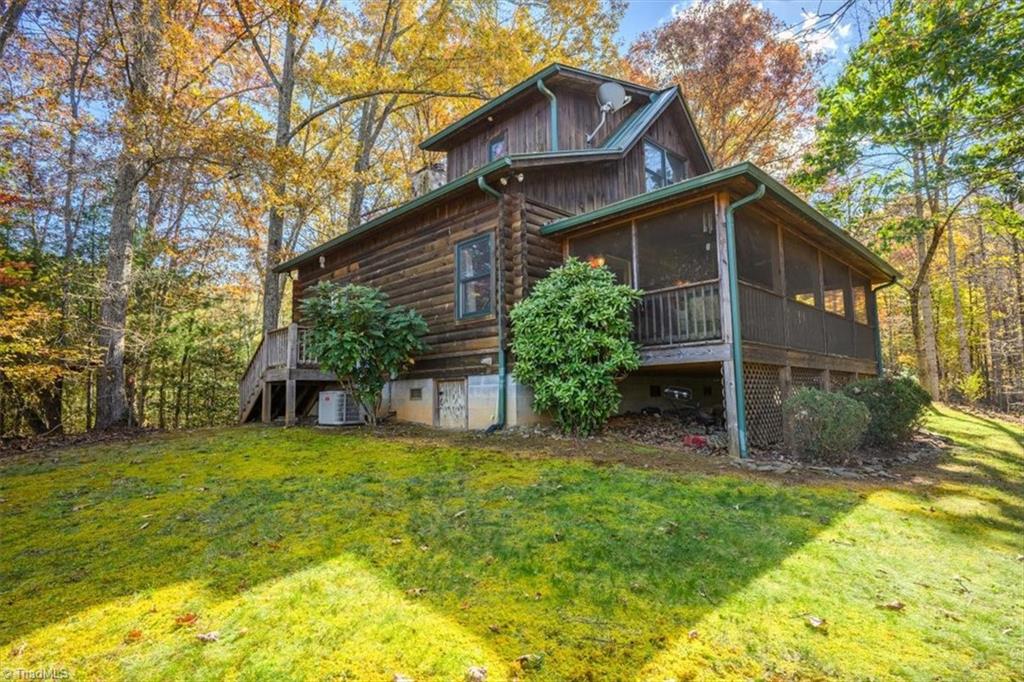 87 Prater Cove Road Franklin, NC 28734 - Photo 27 of 35