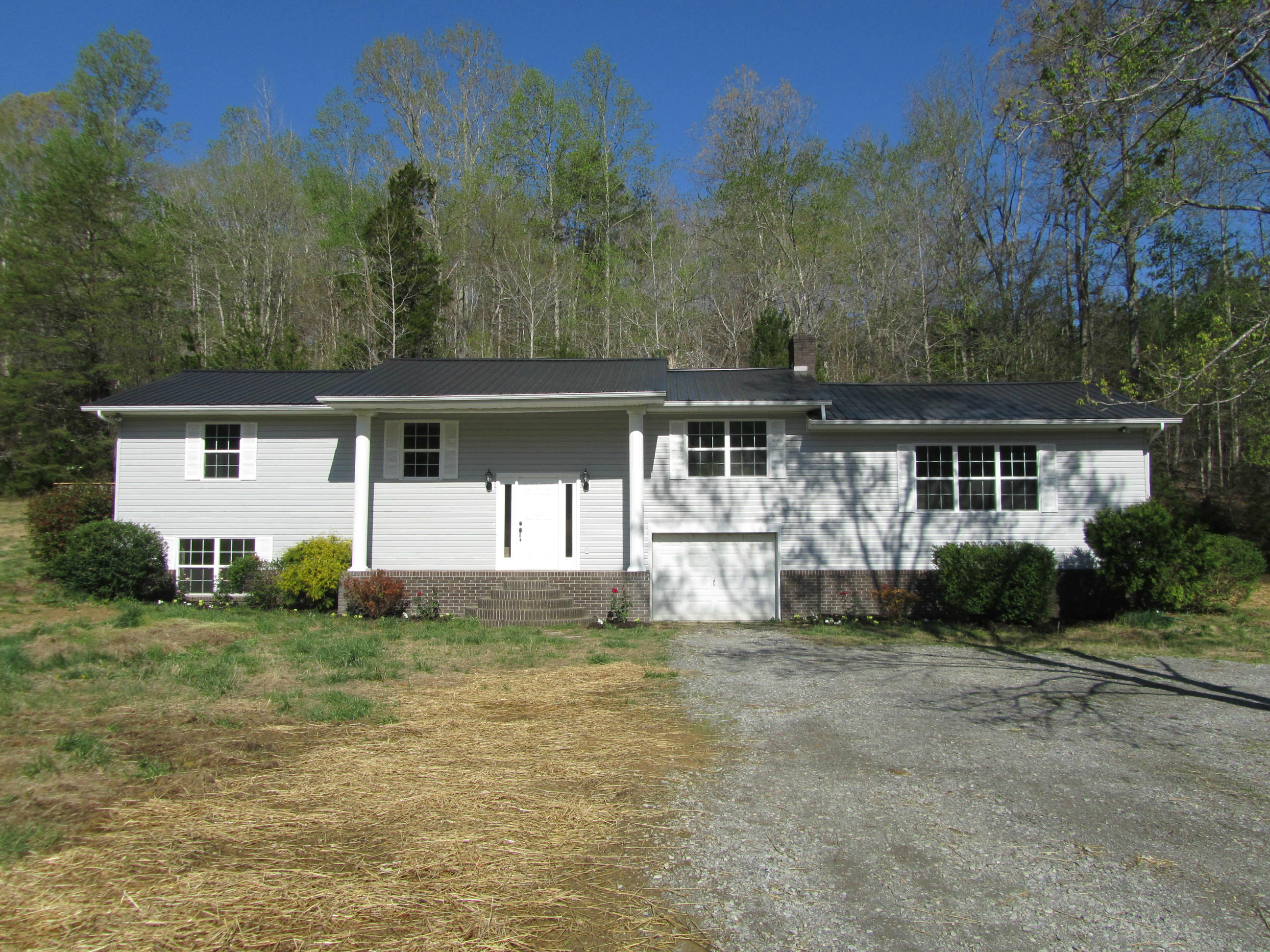 149 County Road 181 Decatur, TN 37322 - Photo 1 of 36 1