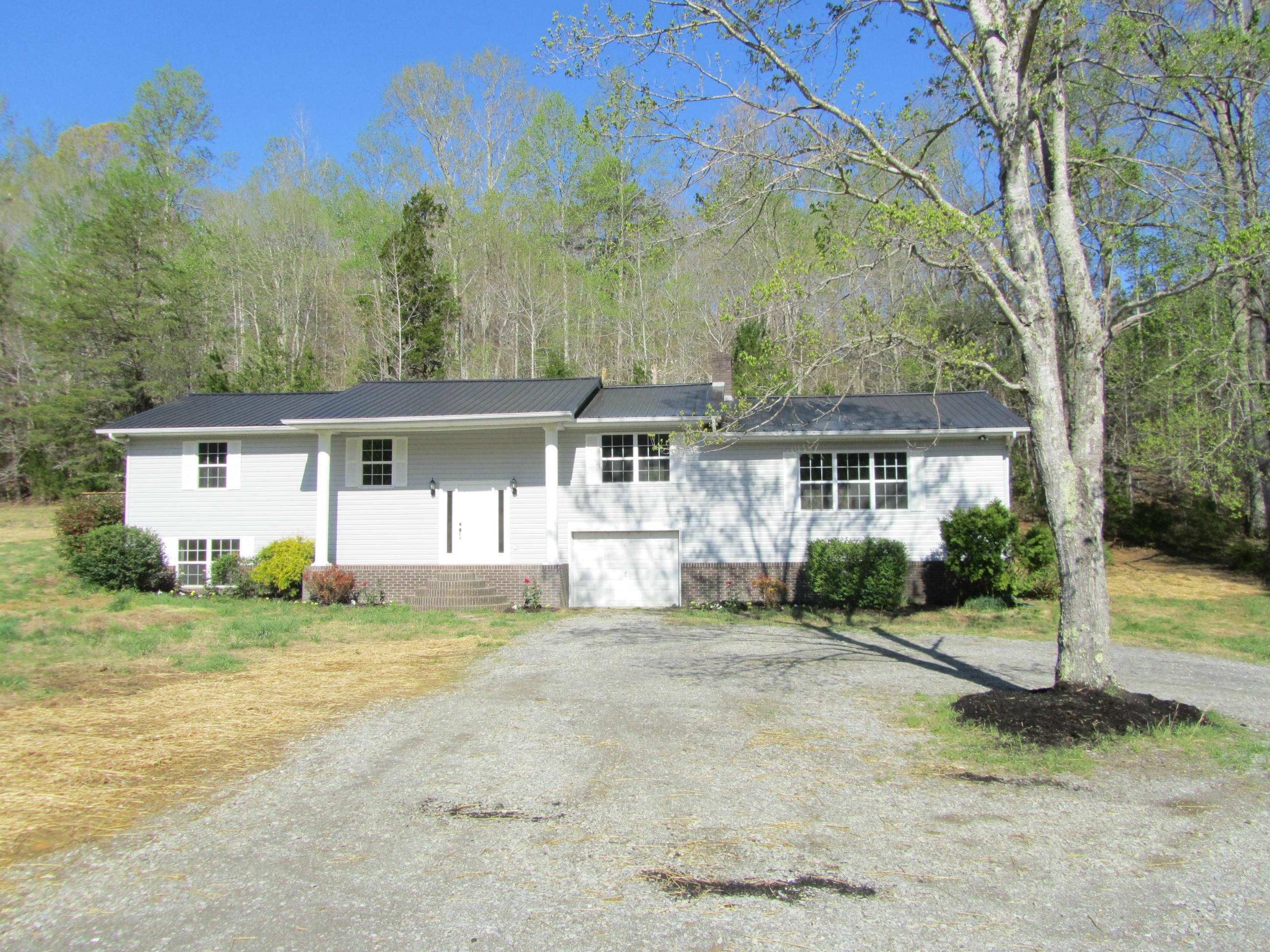 149 County Road 181 Decatur, TN 37322 - Photo 32 of 36 IMG_3656