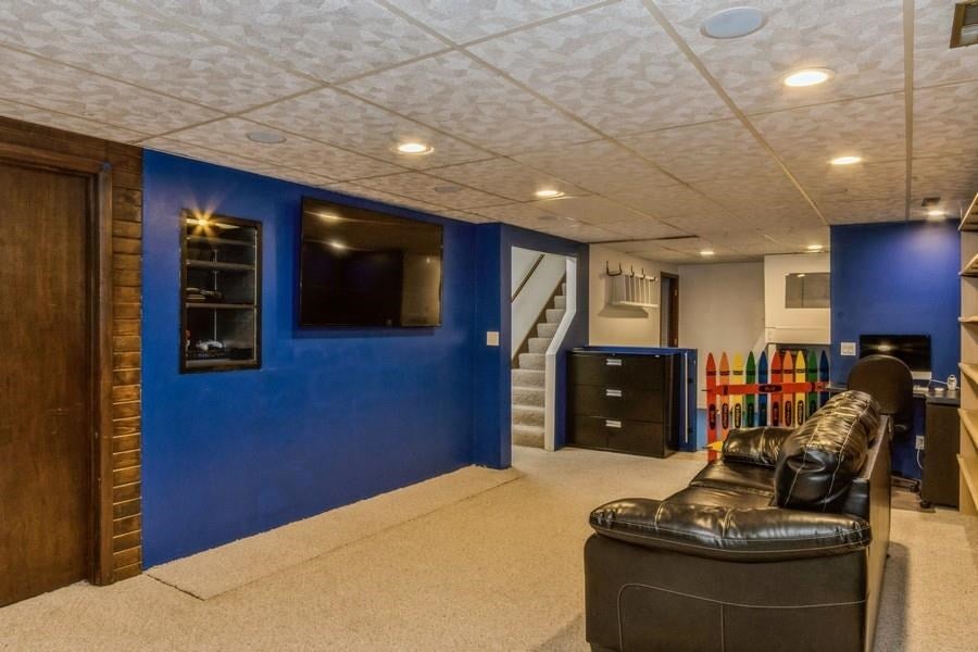 131 Country Club Road Williamsburg, IA 52361 - Photo 17 of 23 Gallery Image 17