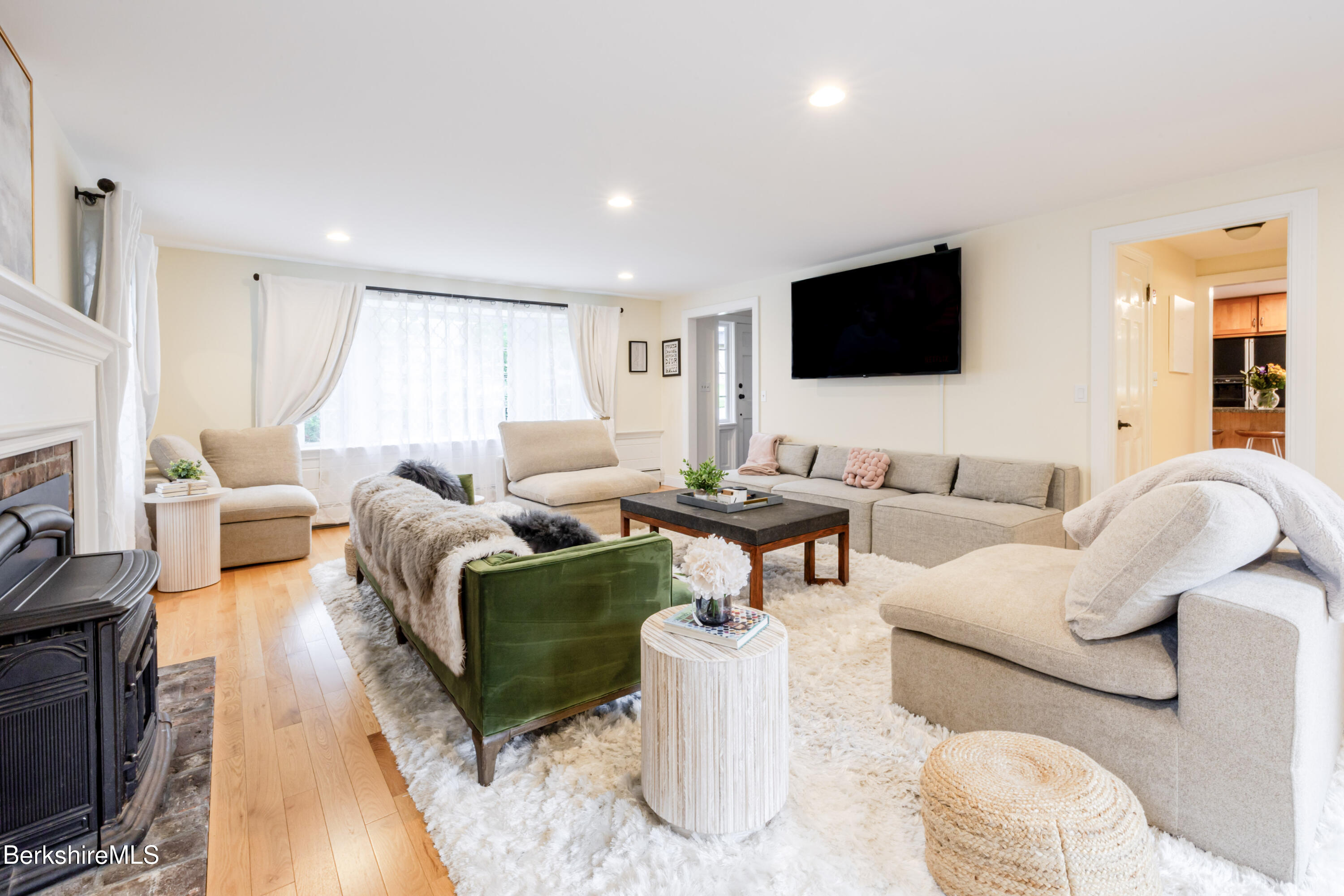 11 Prospect Street Great Barrington, MA 01230 - Photo 15 of 42 LIVING ROOM