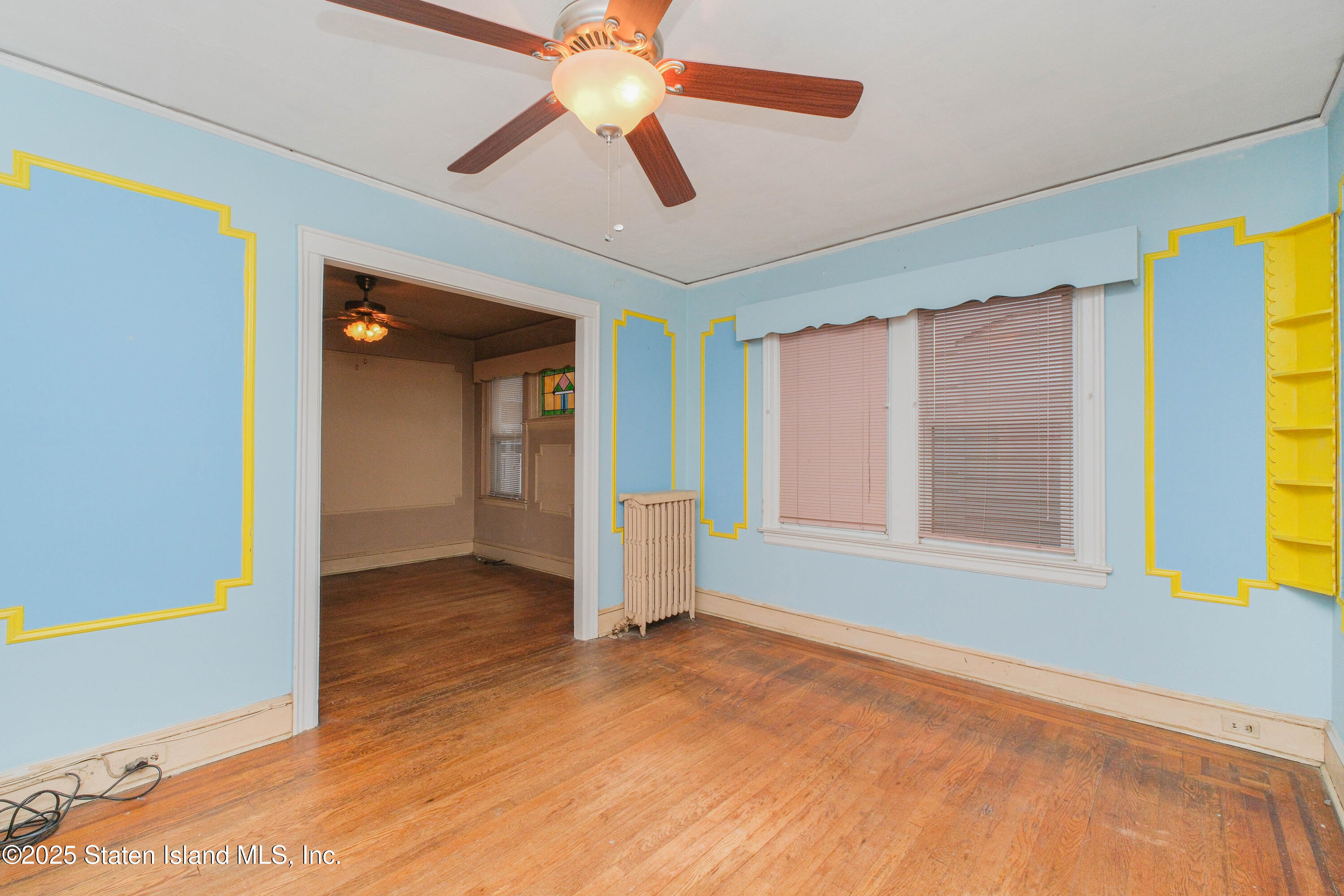 458 Watchogue Road Staten Island, NY 10314 - Photo 15 of 40 .
