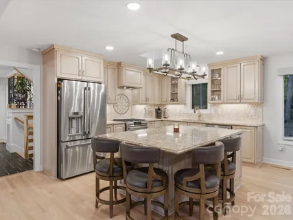 $1,575,000 | 115 Forest Cliff Court Northeast, Concord, NC 28025