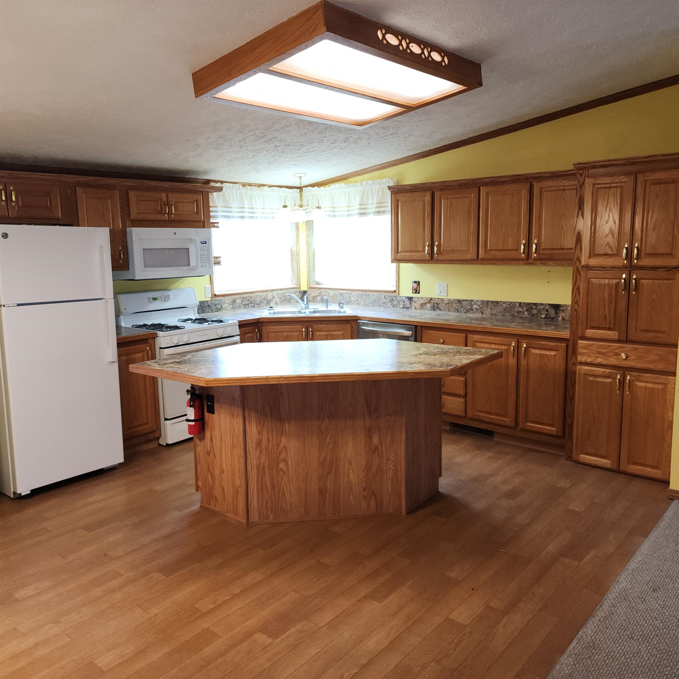 5678 North 8 Mile Road Pinconning, MI 48650 - Photo 31 of 48