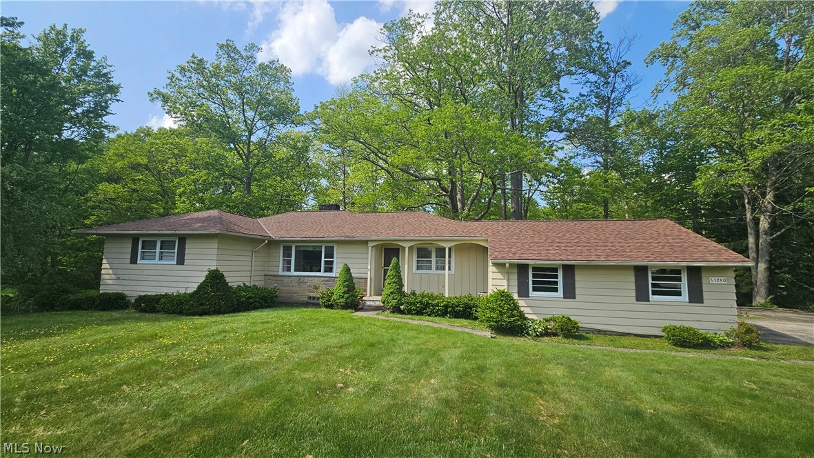 11290 Colburn Road Painesville, OH 44077 - Photo 3 of 42