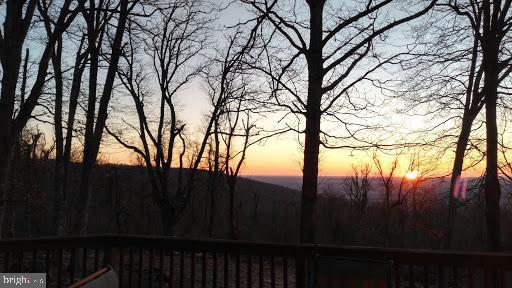 19688 Blue Ridge Mountain Road Bluemont, VA 20135 - Photo 1 of 32 Amazing sunrises await your day