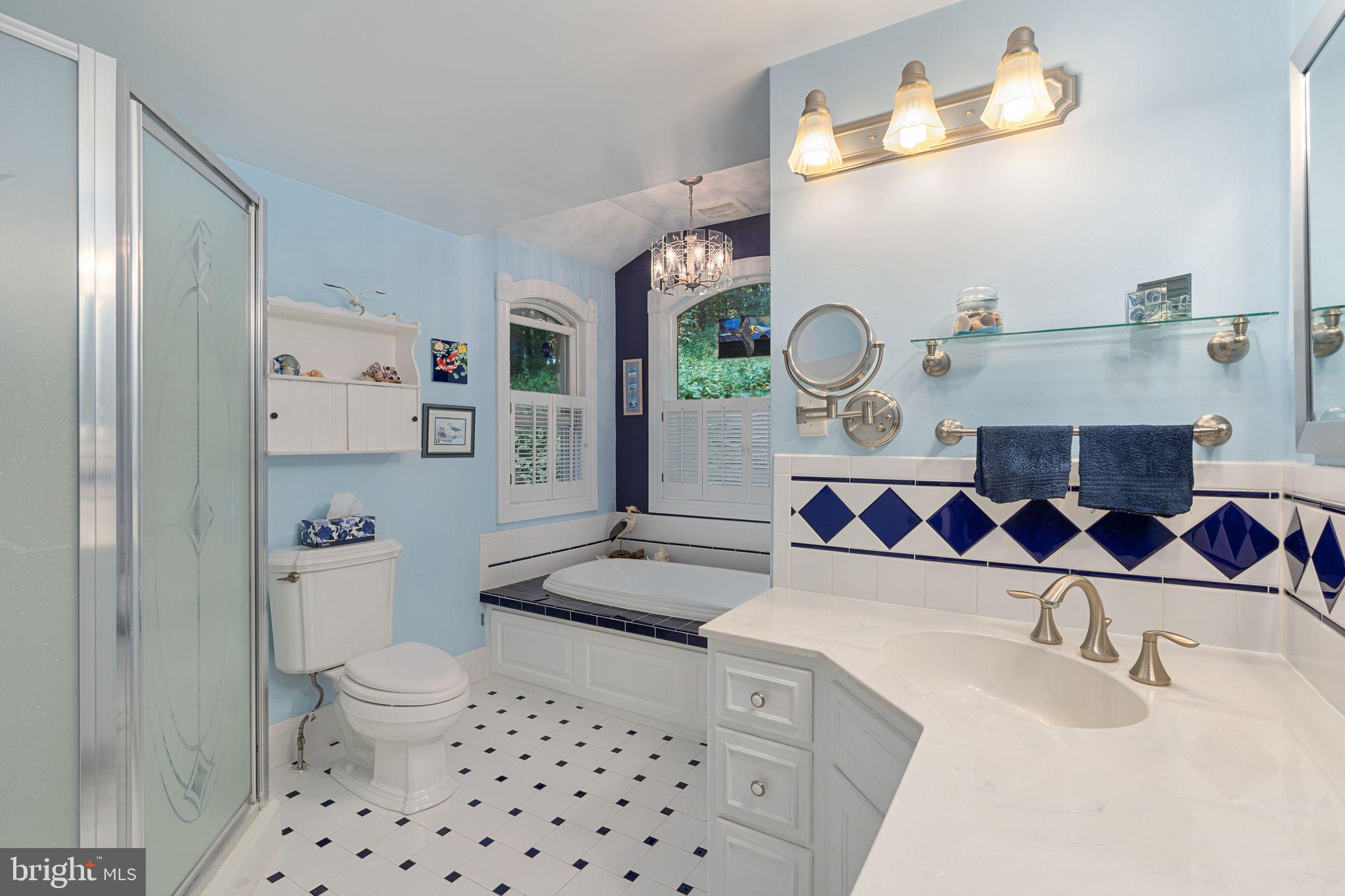 24 Meitzler Road Bechtelsville, PA 19505 - Photo 24 of 32 2nd floor bath