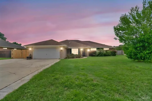$325,000 | 5267 Hawks Nest Drive, Milton, FL 32570