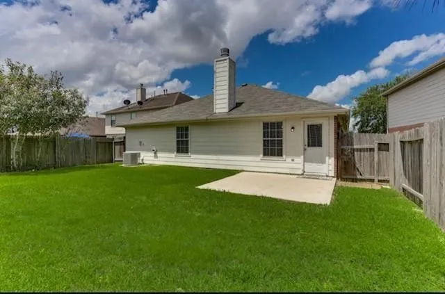 $2,000 | 9210 Rosewell Court, Houston, TX 77095