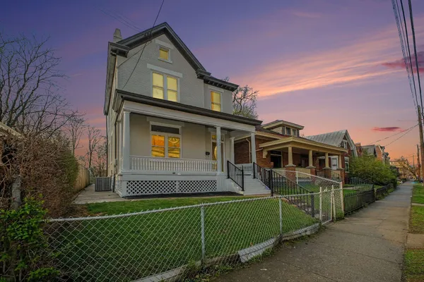 $275,000 | 335 East 17th Street, Covington, KY 41014