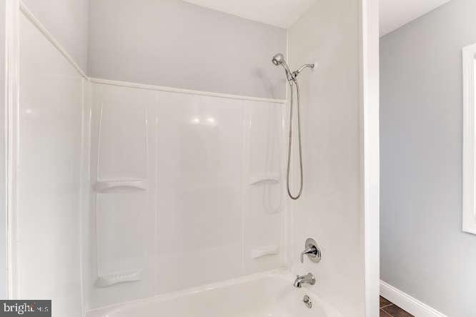 7 South Rosedale Street Baltimore, MD 21229 - Photo 22 of 33 Hall Bathroom