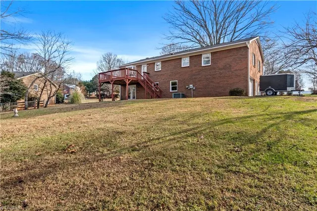 $428,500 | 1395 Glen Oaks Road, Clemmons, NC 27012