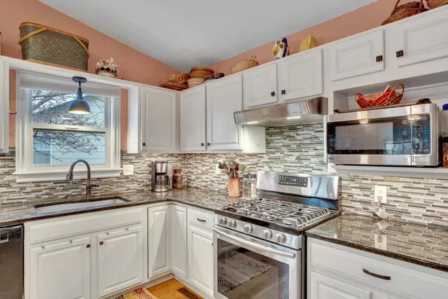 $248,500 | 1113 Lorna Lane, Newton, KS 67114