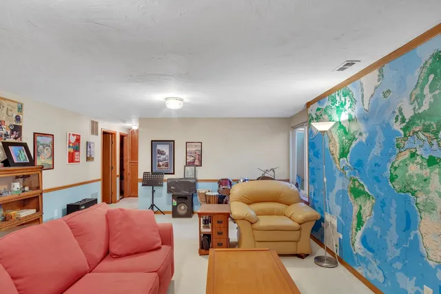 $248,500 | 1113 Lorna Lane, Newton, KS 67114