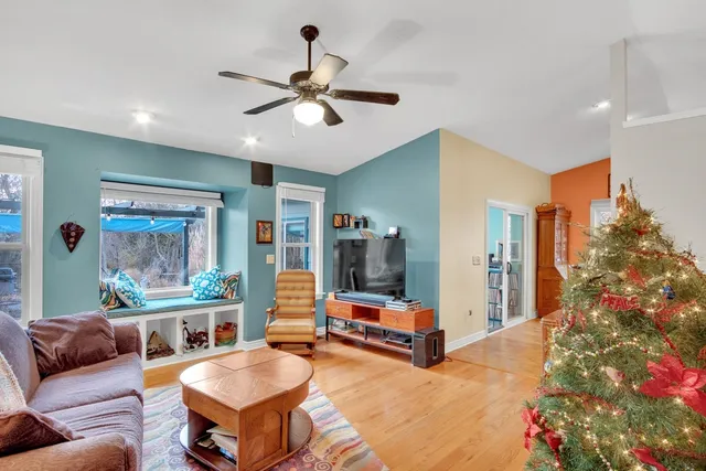 $248,500 | 1113 Lorna Lane, Newton, KS 67114