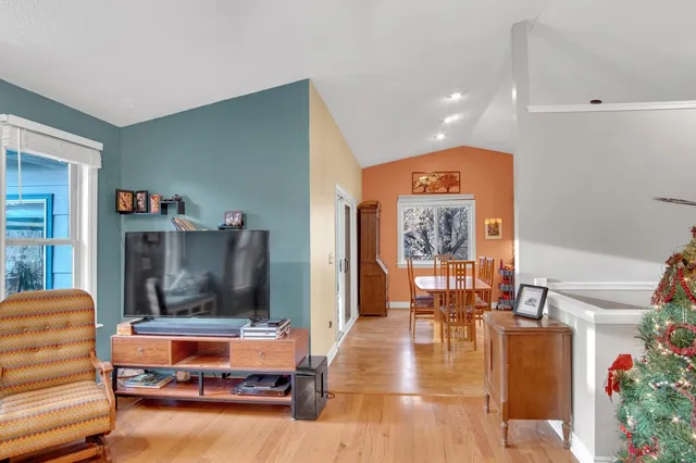 $248,500 | 1113 Lorna Lane, Newton, KS 67114