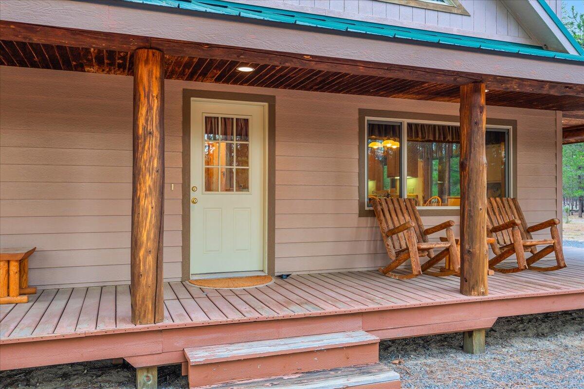152038 Conestoga Road La Pine, OR 97739 - Photo 3 of 53 152038 Conestoga