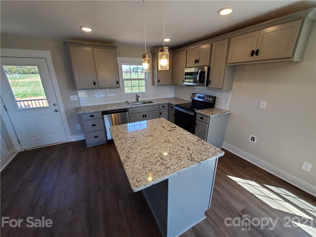 1554 Null Road Lincolnton, NC 28092 - Photo 10 of 24 Gallery Image 10